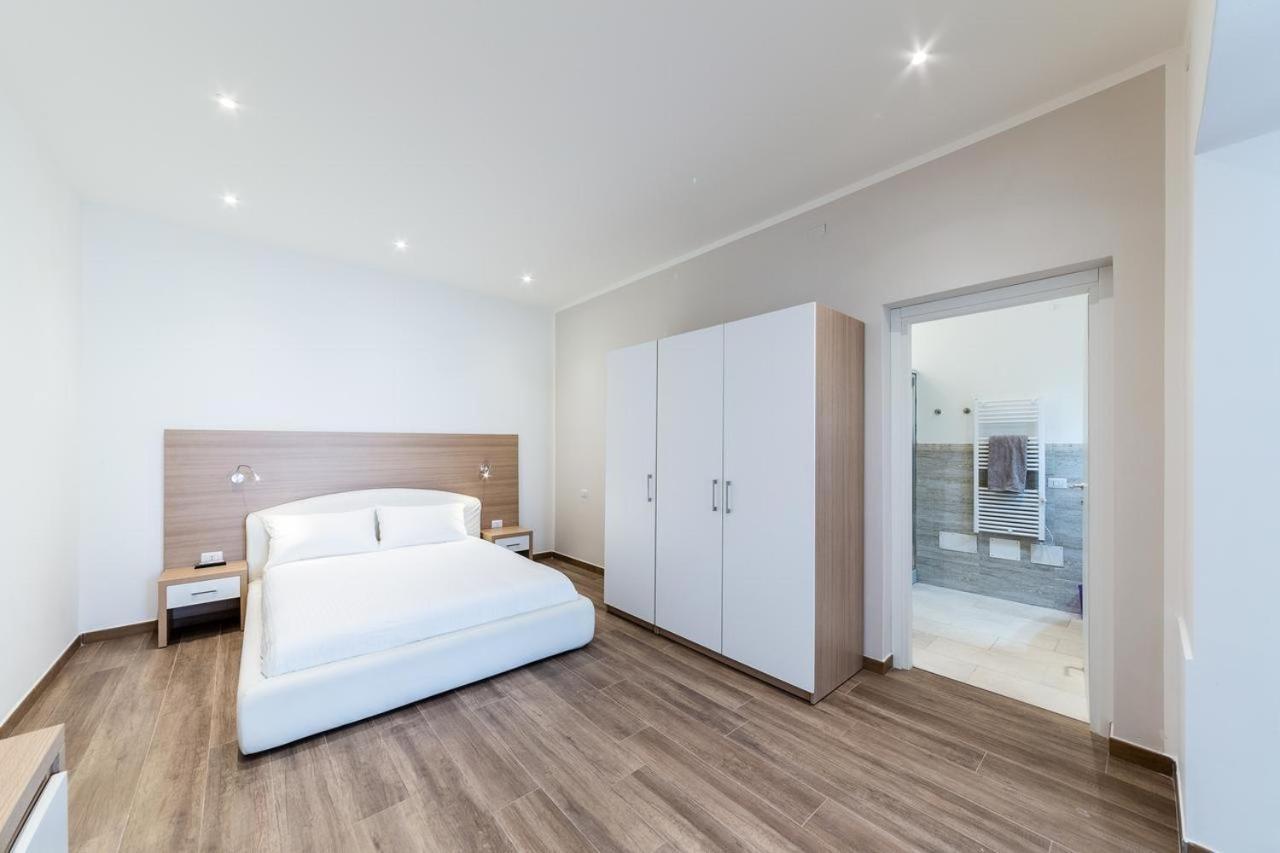 La Promenade Rooms&Suites Olbia Exterior foto