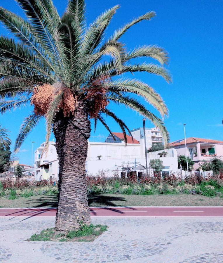 La Promenade Rooms&Suites Olbia Exterior foto